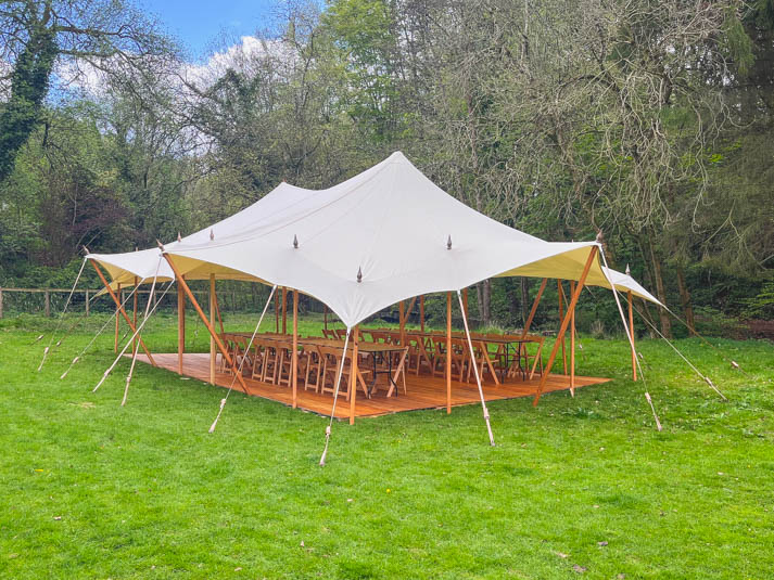 Medium Reception Tent 2 pole